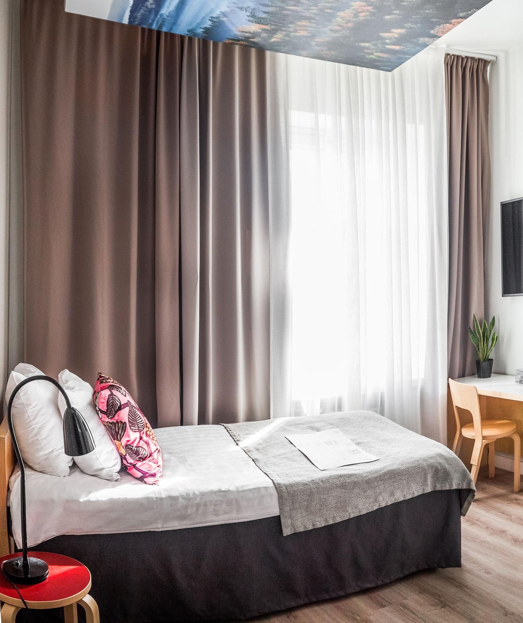 Hotel Helka Helsinki Zewnętrze zdjęcie